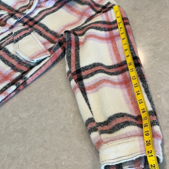 Bagatelle Jacket - Picture 13 of 15